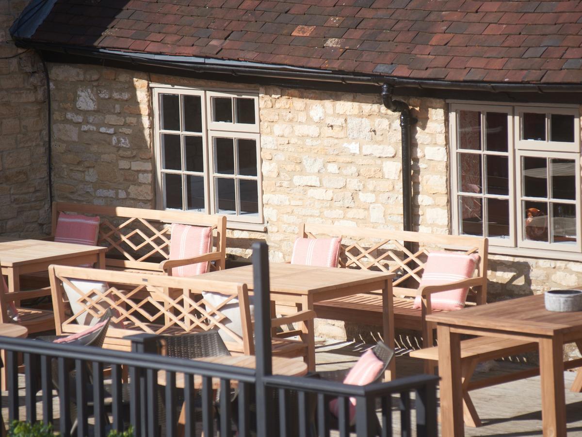 Bear And Ragged Staff Hotel Oxford Exterior photo